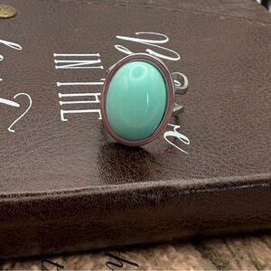 Vintage 1970s Cyan Cabochon Adjustable Ring Boho Handmade